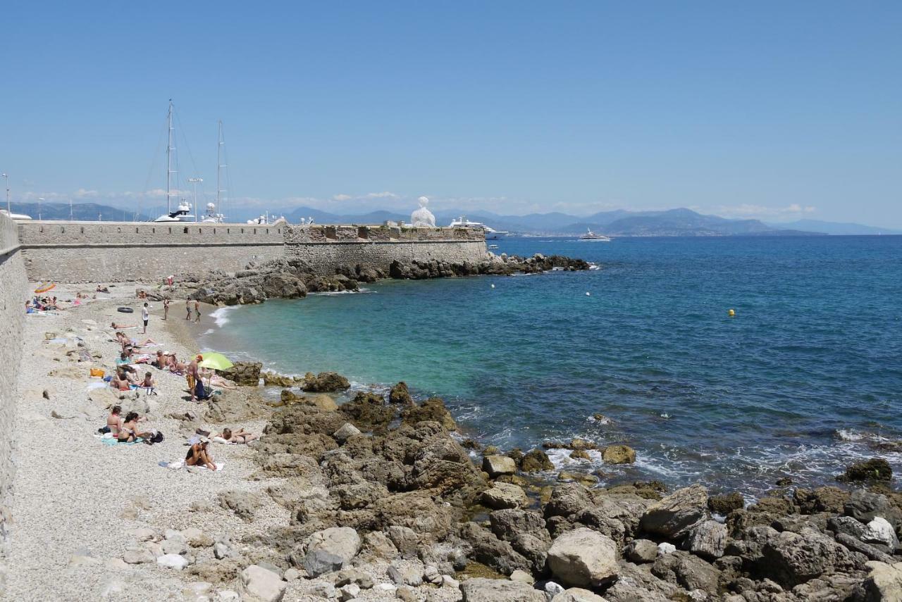 Vieille Ville 1 - Luca'S Apartment, 1 Bedroom, Max 2 Adults And 2 Kids Antibes Exterior foto