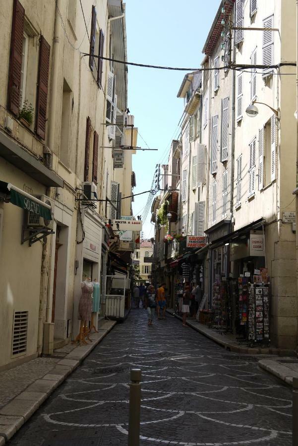 Vieille Ville 1 - Luca'S Apartment, 1 Bedroom, Max 2 Adults And 2 Kids Antibes Exterior foto